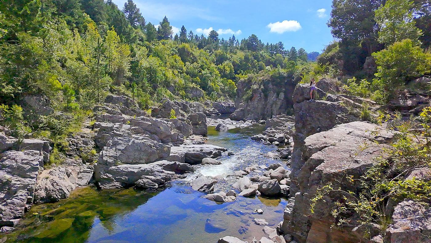 Ollas y saltos del río
